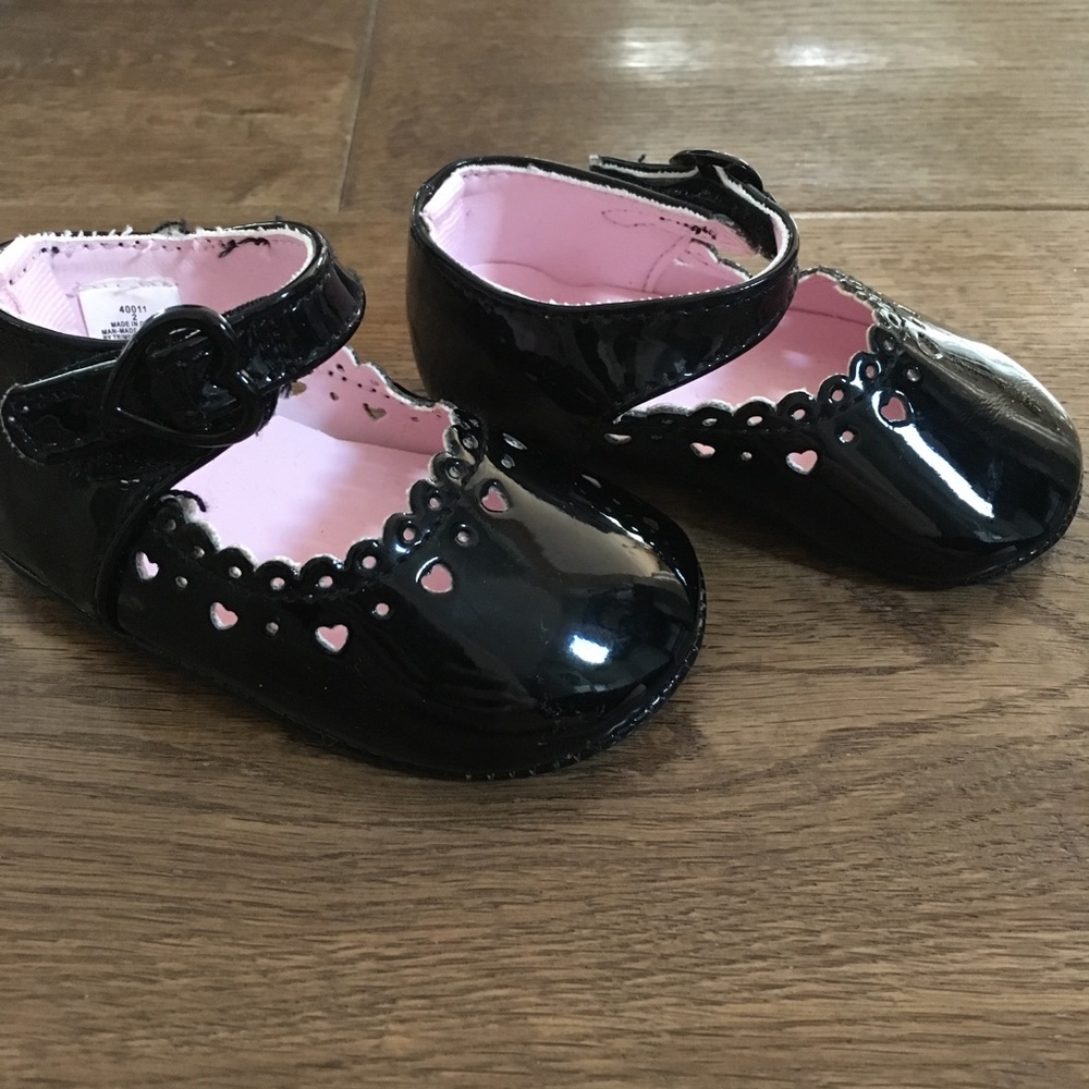 Girls Patent Leather Mary Jane Crib Shoe